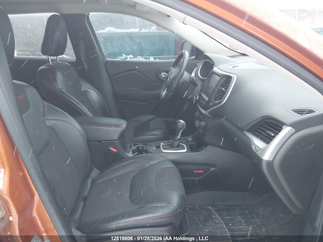 1C4PJMBS3GW189106 Jeep Cherokee Trailhawk