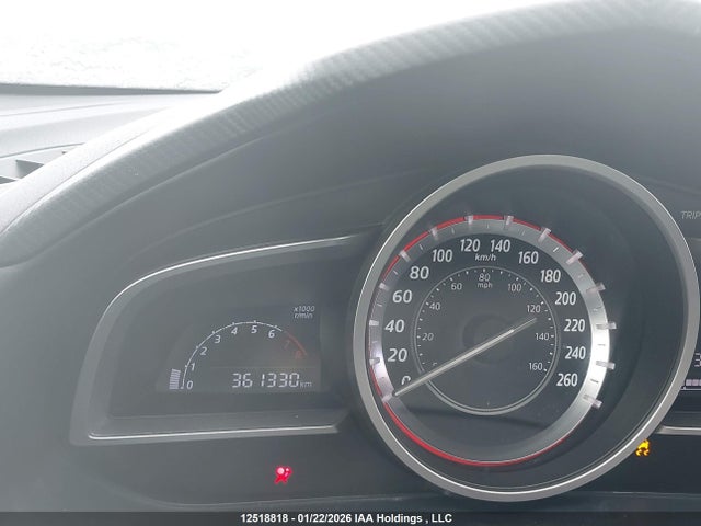 3MZBM1L79FM126680 Mazda MAZDA3