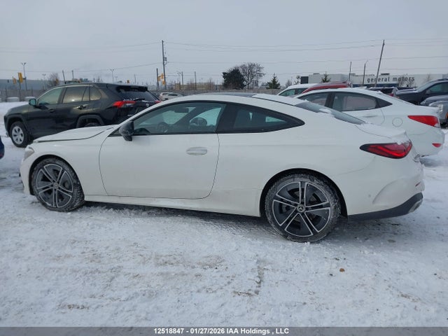 W1KMJ4HB5RF016934 Mercedes-Benz Cle 300 4matic