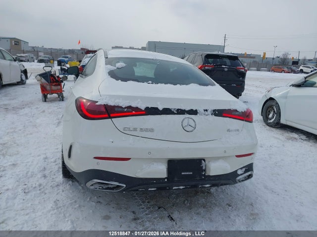 W1KMJ4HB5RF016934 Mercedes-Benz Cle 300 4matic