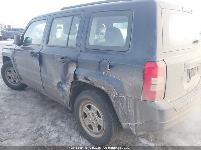 1C4NJPAB7FD293196 Jeep Patriot Sport/north