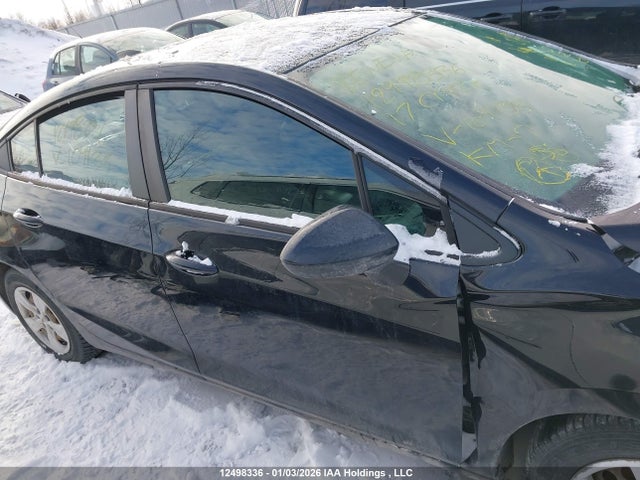 1G1BC5SMXH7104133 Chevrolet Cruze Ls Auto