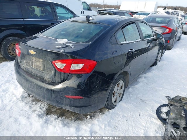 1G1BC5SMXH7104133 Chevrolet Cruze Ls Auto