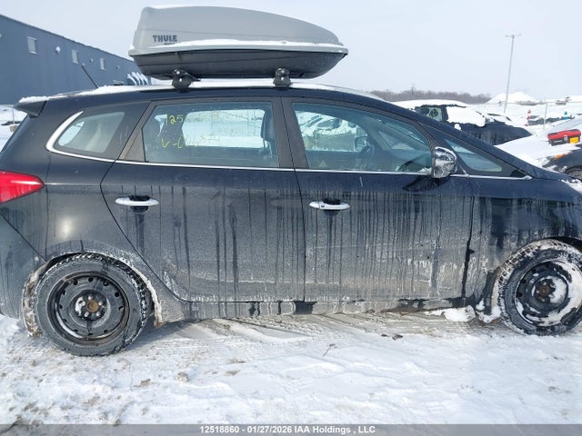 Продаж на аукціоні авто 2014 Kia Rondo, vin: KNAHU8A39E7006874, номер лоту: 12518860