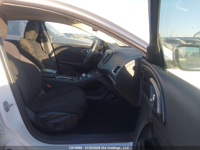 1C3CCCFB4FN550199 Chrysler 200