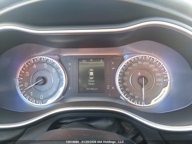1C3CCCFB4FN550199 Chrysler 200