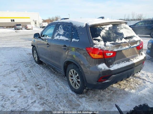 JA4AJ3AU5JU600411 Mitsubishi RVR SE