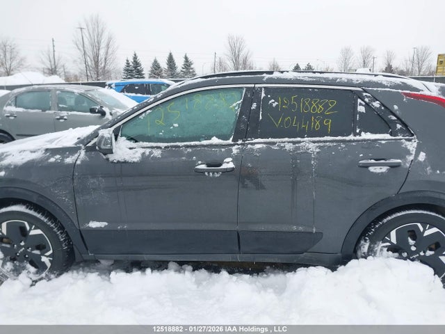 12518882 :رقم المزاد ، KNDCT3L11P5044189 vin ، 2023 Kia Niro Ev Limited مزاد بيع