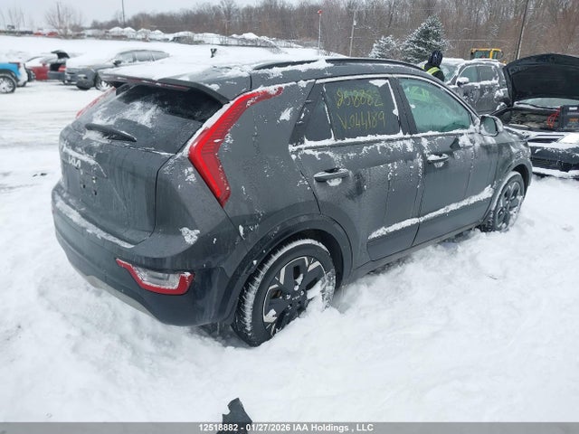 12518882 :رقم المزاد ، KNDCT3L11P5044189 vin ، 2023 Kia Niro Ev Limited مزاد بيع