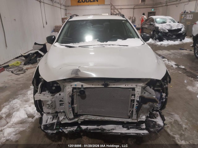 JF2GUABCXS8252022 Subaru Crosstrek