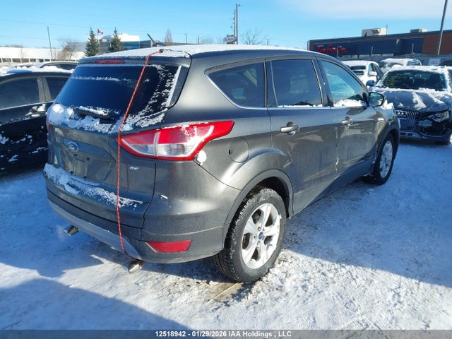 1FMCU0G77FUB65836 Ford ESCAPE SE