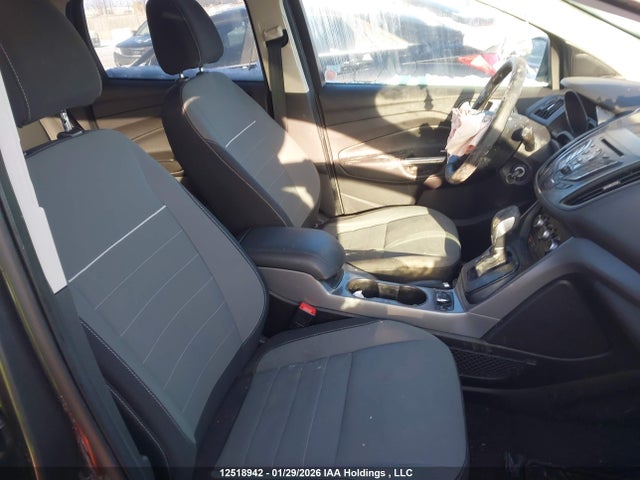1FMCU0G77FUB65836 Ford ESCAPE SE