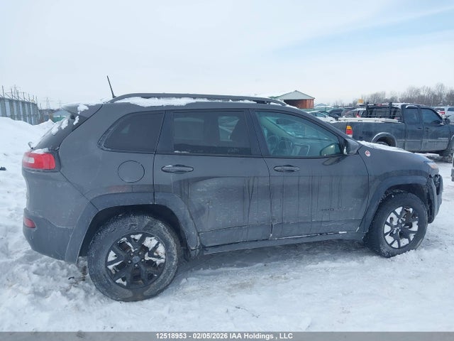 Продаж на аукціоні авто 2017 Jeep Cherokee Trailhawk, vin: 1C4PJMBS3HW627768, номер лоту: 12518953