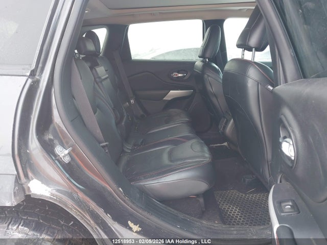 Продаж на аукціоні авто 2017 Jeep Cherokee Trailhawk, vin: 1C4PJMBS3HW627768, номер лоту: 12518953