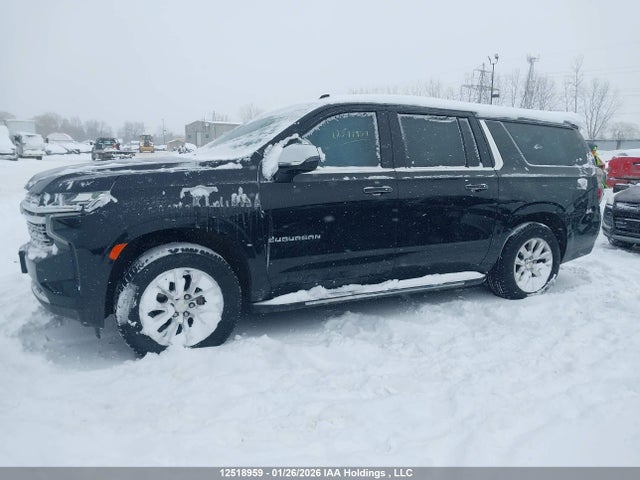1GNSKFKT6NR240726 Chevrolet Suburban Premier