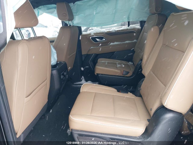 1GNSKFKT6NR240726 Chevrolet Suburban Premier