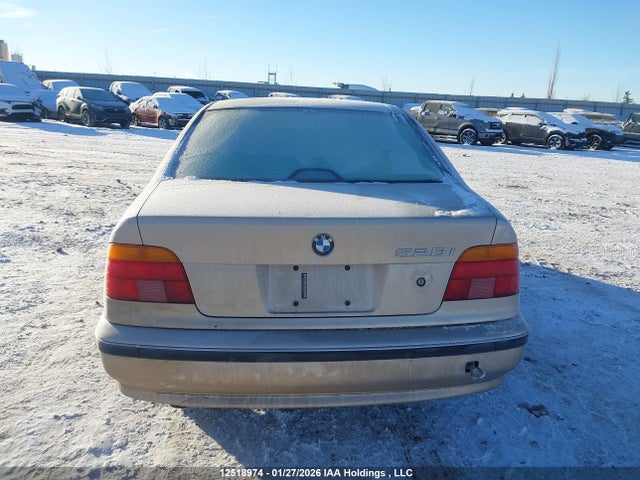 12518974 :رقم المزاد ، WBADD6325WBW35862 vin ، 1998 Bmw 528i مزاد بيع