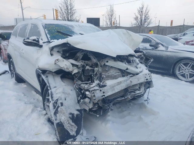 5TDJZRFH9KS563012 Toyota Highlander Xle