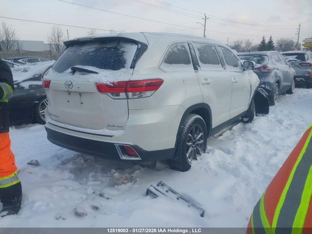 5TDJZRFH9KS563012 Toyota Highlander Xle