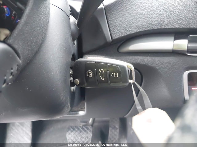 WAUAUGFF1H1066976 Audi A3 PREMIUM