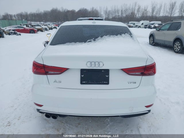 WAUAUGFF1H1066976 Audi A3 PREMIUM