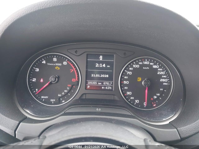WAUAUGFF1H1066976 Audi A3 PREMIUM