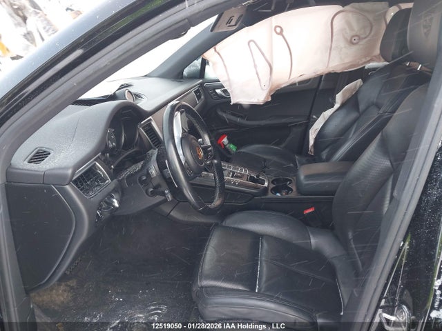 Porsche Macan 2017 WP1AA2A53HLB00321 Image 5