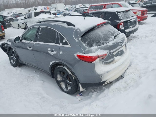 JN8CS1MWXHM411586 Infiniti QX70