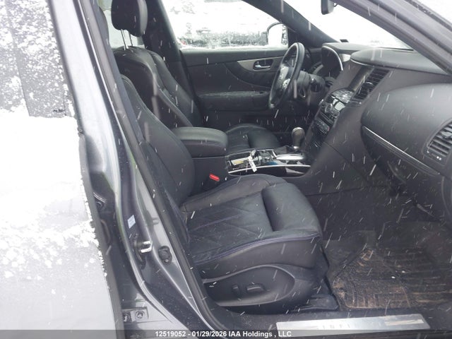 JN8CS1MWXHM411586 Infiniti QX70