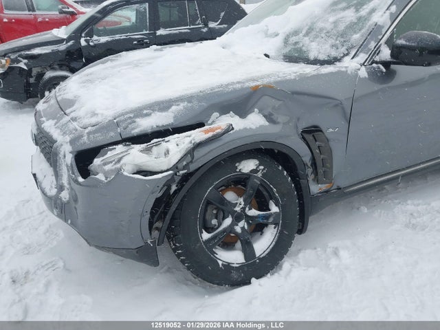 JN8CS1MWXHM411586 Infiniti QX70