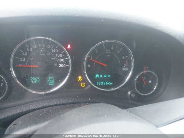 1C4BJWDG0HL668293 Jeep Wrangler Unlimited Sport