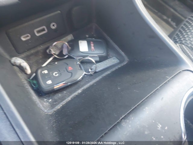 3GKALTEV7NL275171 GMC Terrain Sle