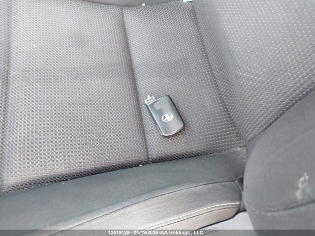 JTMRJREV1JD246319 Toyota Rav4 Hv Le Plus/xle