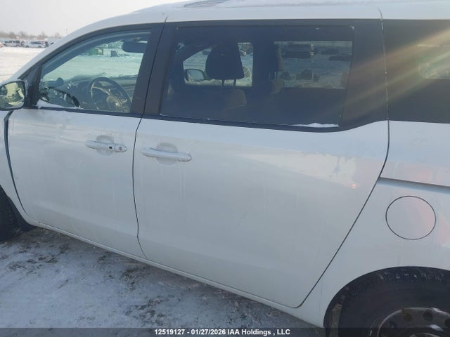 12519127 :رقم المزاد ، KNDMB5C15G6204989 vin ، 2016 Kia Sedona Lx مزاد بيع