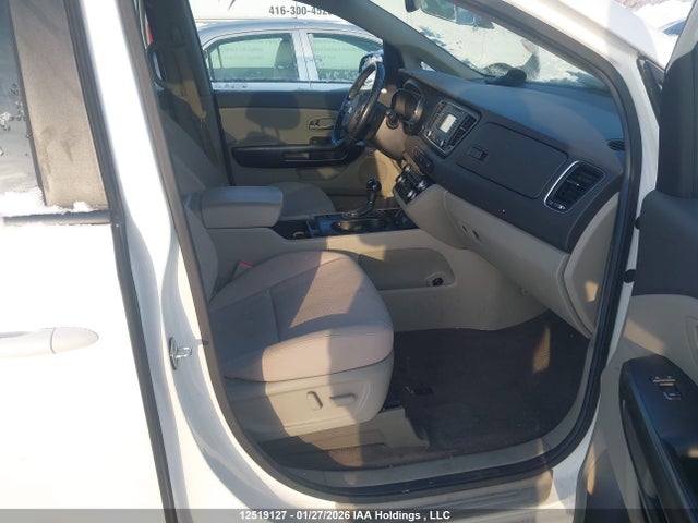 12519127 :رقم المزاد ، KNDMB5C15G6204989 vin ، 2016 Kia Sedona Lx مزاد بيع