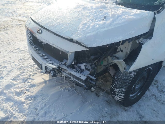 12519127 :رقم المزاد ، KNDMB5C15G6204989 vin ، 2016 Kia Sedona Lx مزاد بيع