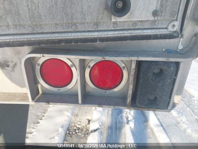 1UYVS2534P2734901 Utility Trailer Mfg Utility Trailer