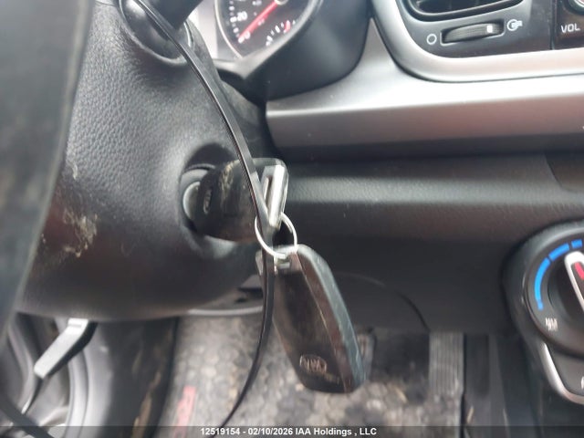3KPA25AD9ME376562 KIA Rio