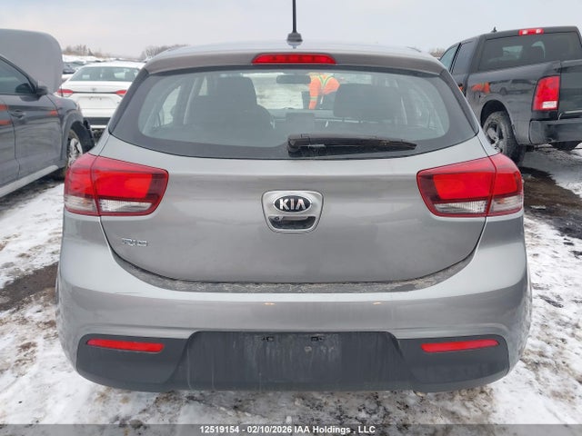 3KPA25AD9ME376562 KIA Rio