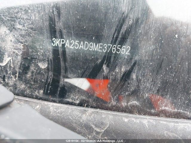3KPA25AD9ME376562 KIA Rio