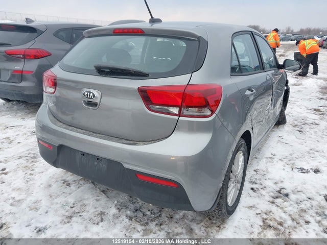 3KPA25AD9ME376562 KIA Rio
