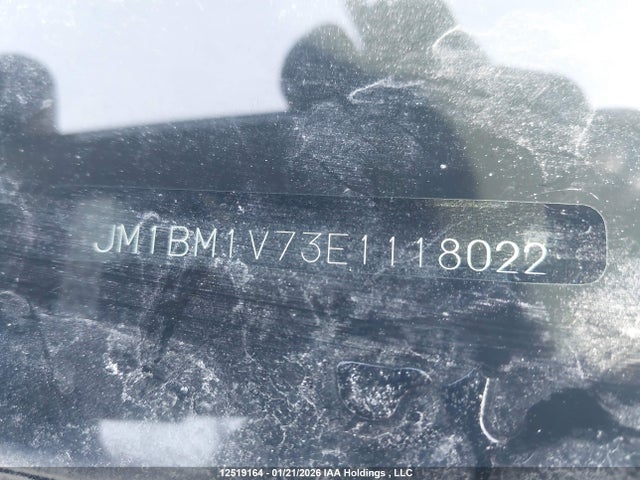 JM1BM1V73E1118022 Mazda 3 TOURING