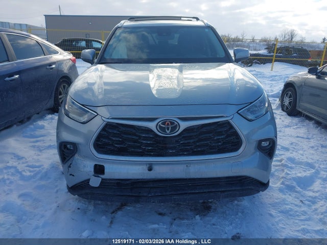 5TDGZRBH3MS547374 Toyota Highlander