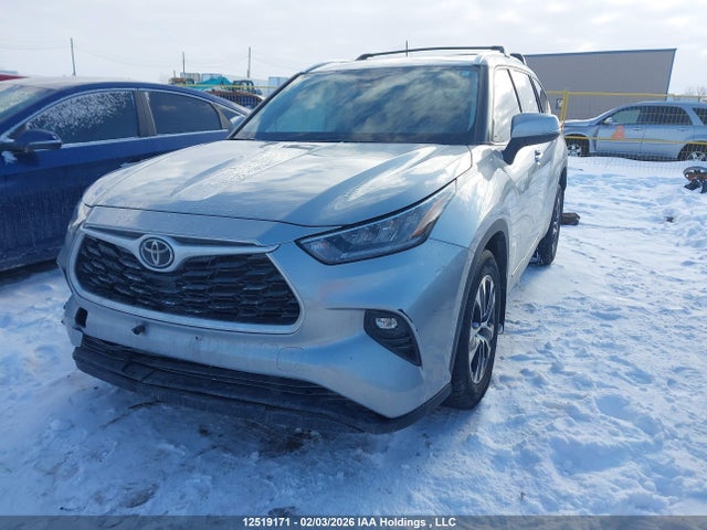 5TDGZRBH3MS547374 Toyota Highlander