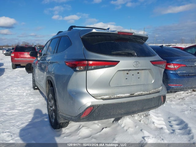 5TDGZRBH3MS547374 Toyota Highlander