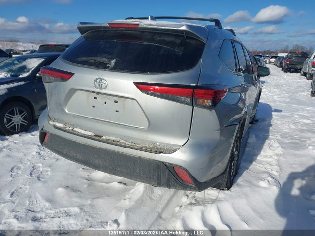 5TDGZRBH3MS547374 Toyota Highlander