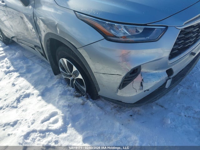 5TDGZRBH3MS547374 Toyota Highlander
