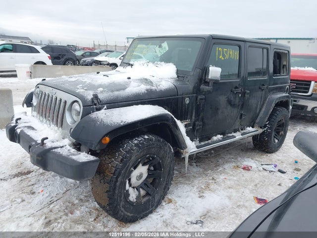 1C4HJWEG8EL309150 Jeep Wrangler Unlimited Sahara