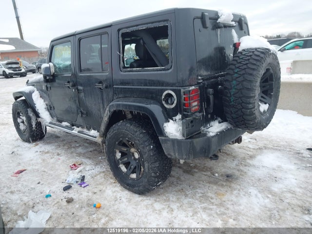 1C4HJWEG8EL309150 Jeep Wrangler Unlimited Sahara