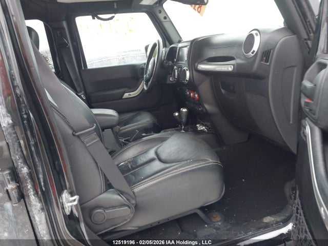 1C4HJWEG8EL309150 Jeep Wrangler Unlimited Sahara